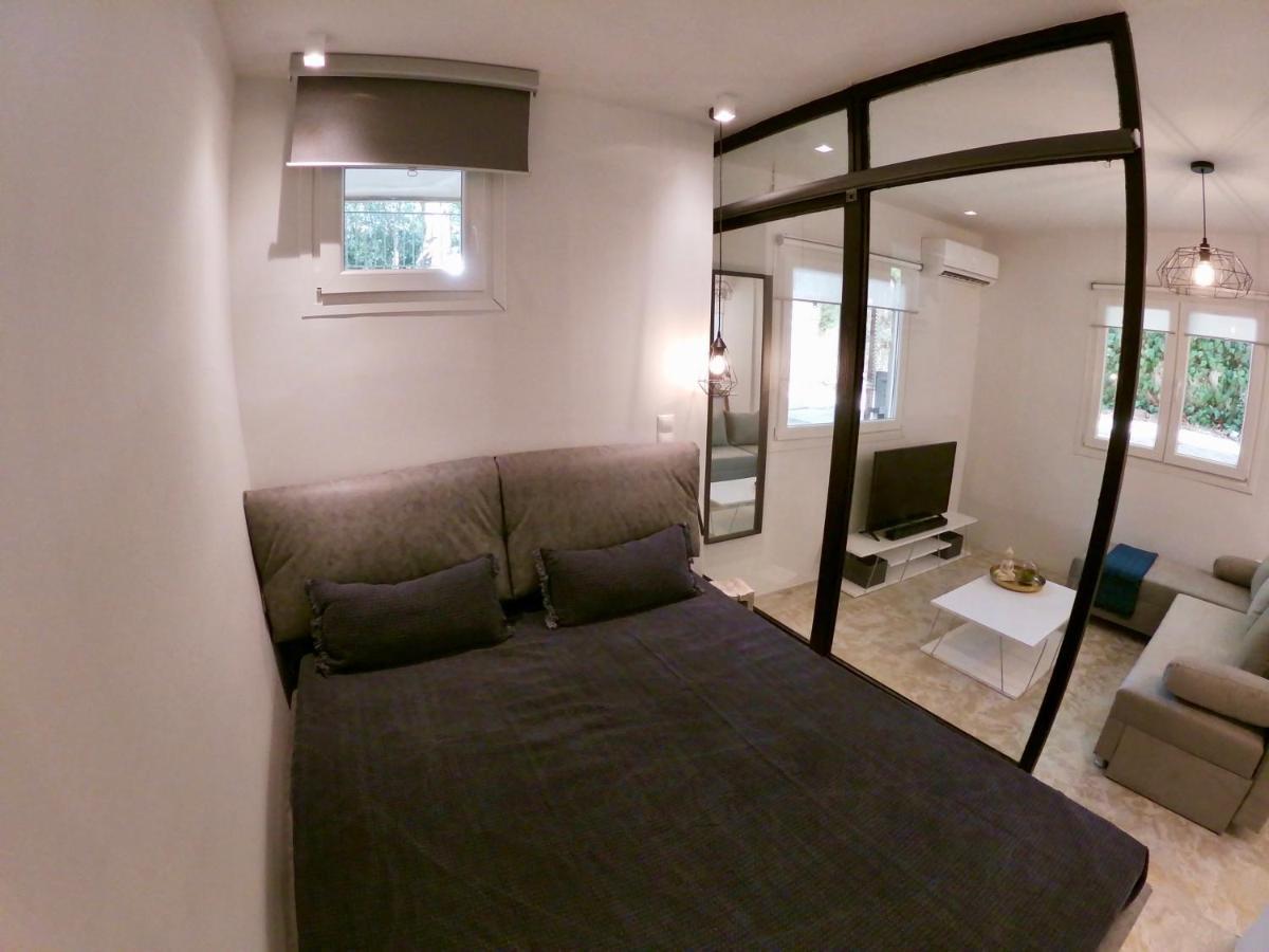 Renovated Apartment In Kifissia Center Near Metro G25 Athens Luaran gambar