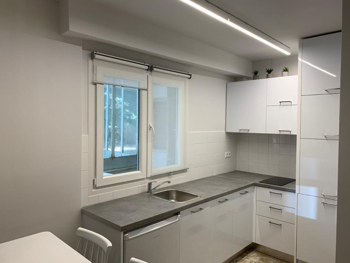 Renovated Apartment In Kifissia Center Near Metro G25 Athens Luaran gambar